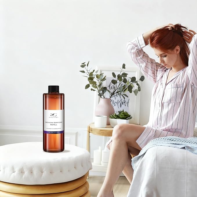 Diffuser Oil Refill, 250ml / 8.45 fl oz, Lavender & Sandalwood - Reed & Aromatherapy Diffuser Oil, Long-Lasting Home Fragrance, Sweet Orange & Cedarwood Notes