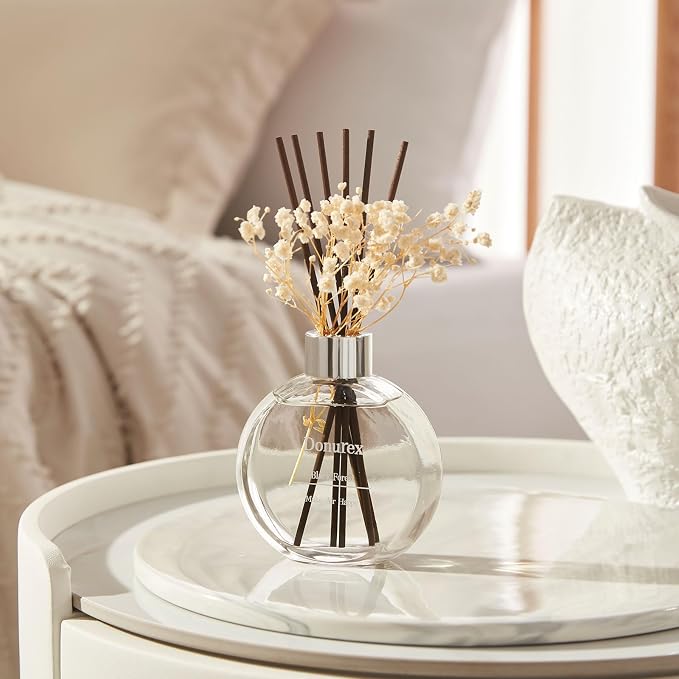 Flower Reed Diffuser Set 5.07oz Black Forest Scent Diffuser with Sticks Home Fragrance Reed Diffuser for Bathroom Shelf Decor