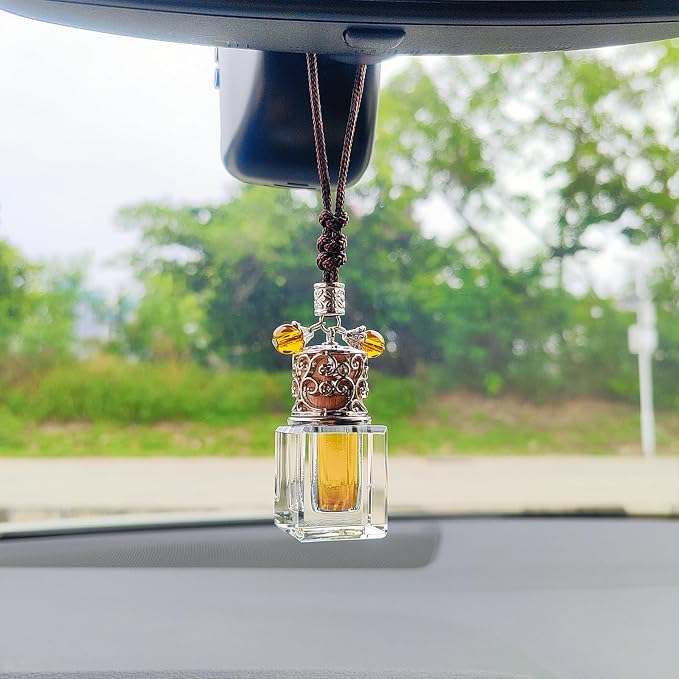 Car Air Freshener Diffuser Hanging Ornament, Diamond-Shaped Empty Crystal Bottle Car Mirror Hanging Accessories, Elegant Bottle Pendant with Wooden Caps Rear View Mirror Accessories