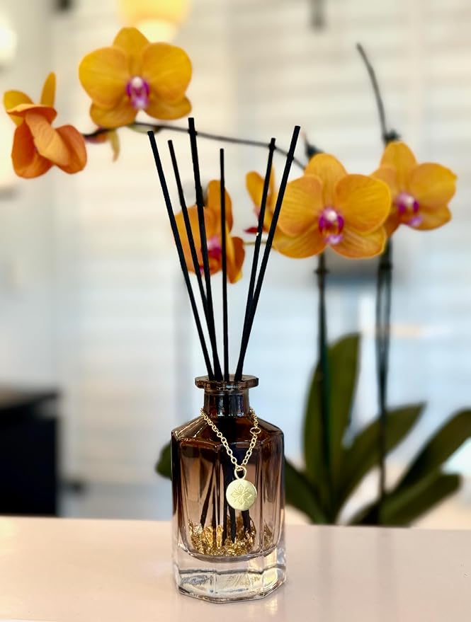 VANGIE Luxury Reed Diffuser for Home | Spiced Amberwood Warm & Woody Scent | Elegant Glass Bottle with Gold Flakes | Long-Lasting, Vegan | Bedroom, Living Room & Office