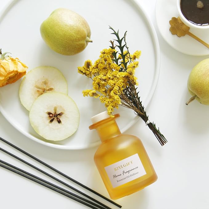 Reed Diffuser Set, Scent Diffuser with Sticks, Home Fragrance, Reed Diffuser for Bathroom, Shelf Decor, 4.06oz Pear Freesia