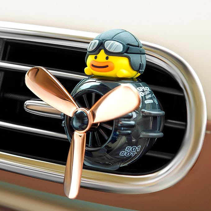 Pilot Black Warrior Rotating Propeller Car Diffuser Automotive Air Outlet Fan Creative Car Perfume Decoration
