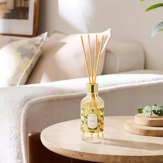 Airkeep Reed Diffuser Oil Set with Reed Sticks,Vanilla Aromatherapy Oil Scent Diffuser for Home Office Bathroom Decoration Perfume and Gifts 3.38 oz/100ml