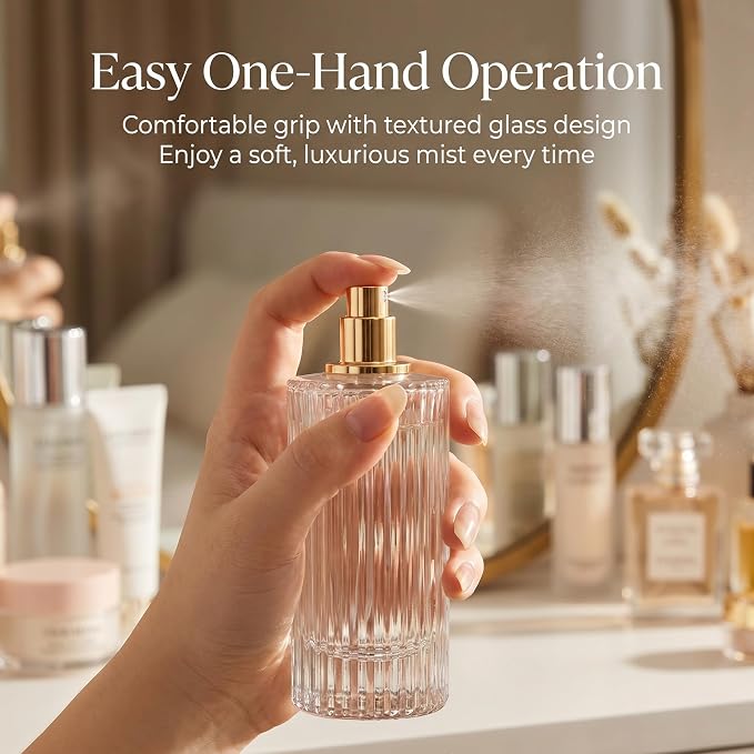 YU FENG 2 Pack Refillable Glass Spray Perfume Bottles, 100ML Clear Fine Mist Atomizer with Gold Rim & Cream Cap, Empty Portable Glass Essential Oil Spray Bottles for Travel, Home, DIY Fragrance