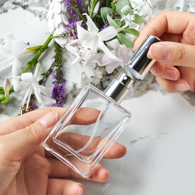 50ml/1.7 Oz Glass Spray Bottle Perfume Atomizer,Travel Refillable Perfume Bottles Empty Classic Spray Bottle 2Pack (Silver, 50ml)