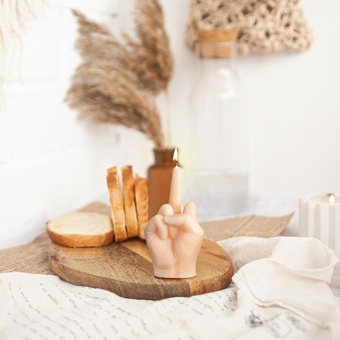 6sisc Middle Finger Scented Candle Danish Pastel Room Aesthetic Decor Pine Aromatherapy Candles Natural Soy Wax Hand Gesture Fragrance Candle for Home Bedroom Supplies Teen Birthday Gifts Flesh Color