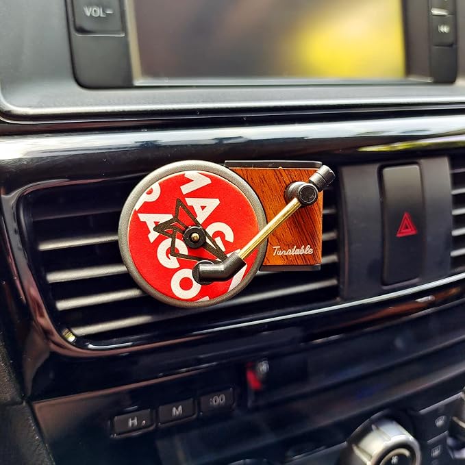 Car Vent Clip Aromatherapy Fragrance Diffuser, Car Retro air freshener Clip Car Record Player Design Turntable Perfume Vent Outlet