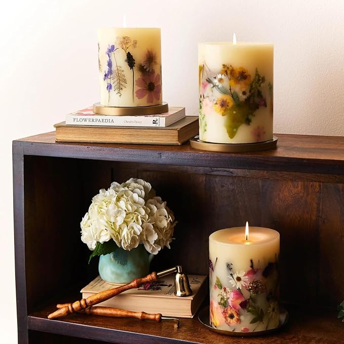 Rosy Rings Round Botanical Candle Roman Lavender - Aromatherapy, Luxury Candles, Long Lasting, Botanical Candles, Candle Gift Sets, Home Decor (Small)