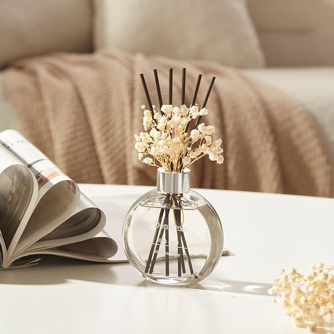 Flower Reed Diffuser Set 5.07oz Black Forest Scent Diffuser with Sticks Home Fragrance Reed Diffuser for Bathroom Shelf Decor