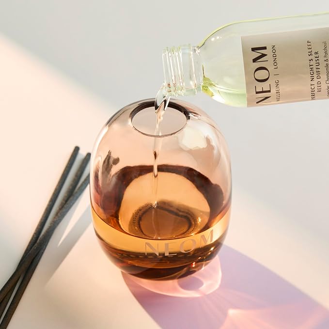 NEOM Perfect Night's Sleep Reed Diffuser, 100ml I Lavender, Chamomile and Patchouli I 100% Natural Fragrances I Lasts 12 Weeks I Refillable and Reusable