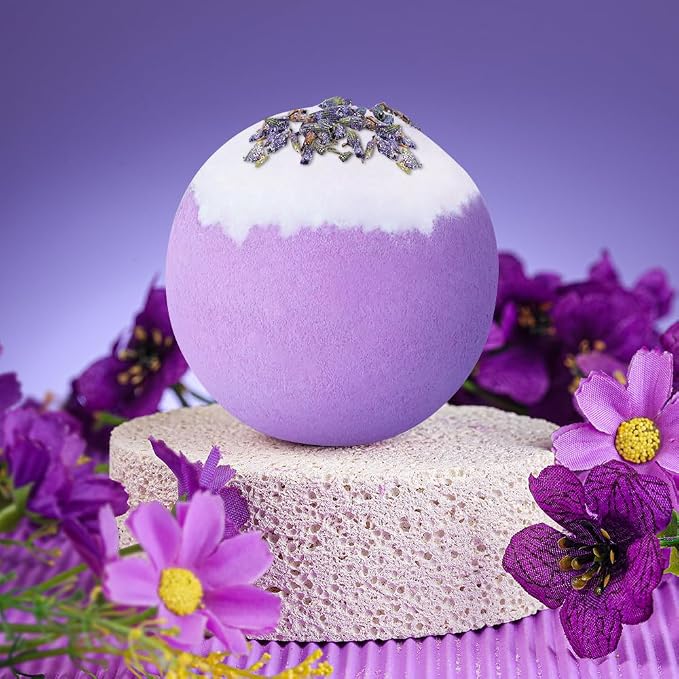 Gifts for Women - Christmas,Valentines Day,Birthday,Thanksgiving Day,Mothers Day Gifts - Unique Lavender Spa Basket Set Gift for Mom,Wife,Aunt,Daughter,Sister,Girlfriend,Her