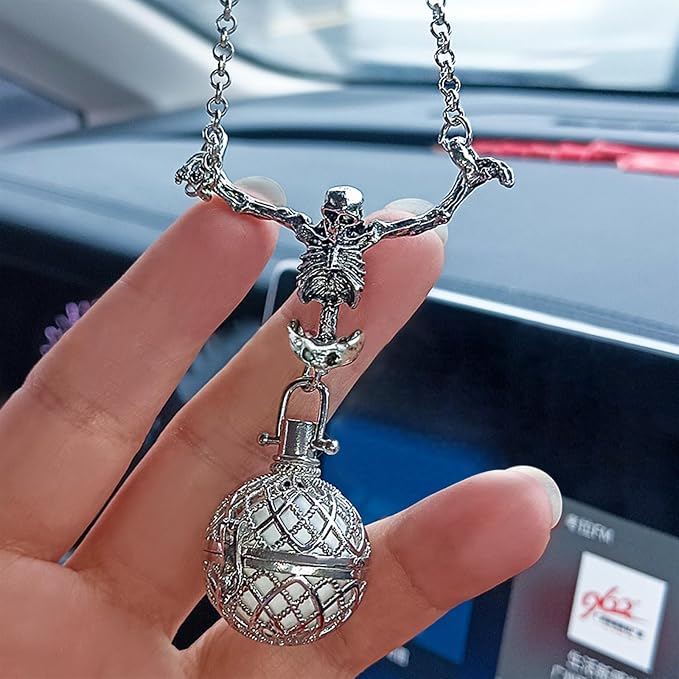 Skeleton Car Rear View Mirror Hanging Charm - Aromatherapy Pendant Car Accessories,Skull Ornament Essential Oil Diffuser, for Halloween&Daily Use