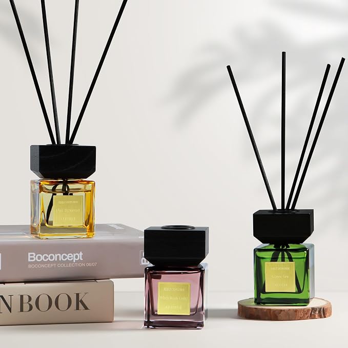 Reed Diffuser Set of 3, White Birch Cedar & Oud Bergamot & Green Tea Tree Essential Oil, 15 Diffuser Sticks, Hotel Collection Bathroom Air Fresheners, 50ml Home Fragrance for Christmas Decor