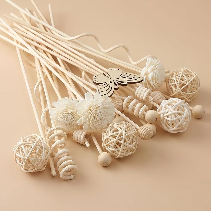 Amabro 15Pcs Natural Rattan Reed Diffuser Sticks Fragrance Oil Diffuser Flower Set Wood Beads Butterfly Replacement for Home Office Aromatherapy Decor
