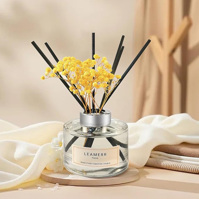 Reed Diffuser Sets Home Fragrance Essential Oil Diffuser Blue Bellflower Scent- 7 oz (210 ml) Fragrance Oil Diffuser for Bedroom Bathroom Home Décor Includes Reed Diffuser Sticks Scented Oils