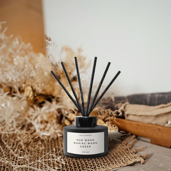 ENVIRONMENT Inspired by Designer TF Oud W0od Reed Diffuser, 200ml Luxury Scented Aromatherapy (Oud Wood | Guaiac Wood | Cedar) Reed Diffusers for Home, Diffusing Oil Fragrance, Home Fragrance Products