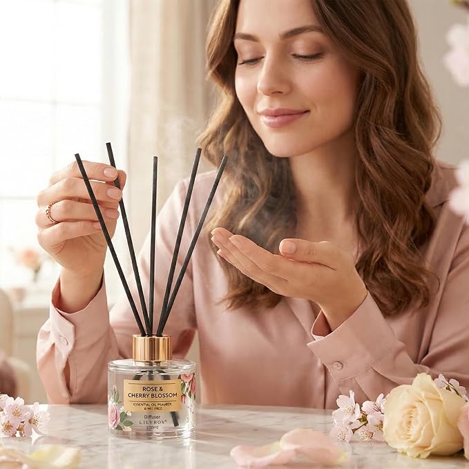 17Pcs Spa Gifts Bath Skin Care Set Relaxing Rose Spa Gift Baskets for Women