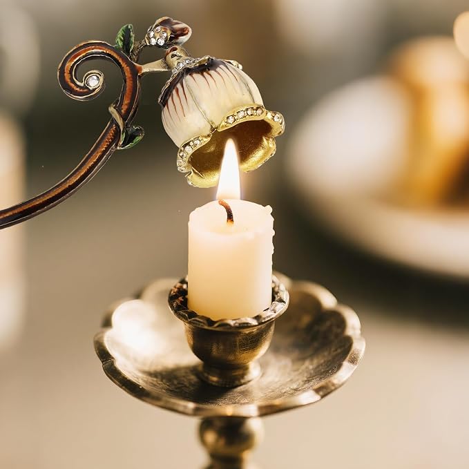 Elegant Royal-Style Candle Snuffer with Pearl Inlay, Candlesnuffers Wick Snuffer Candle Accessory for Putting Out Extinguish Candle (White)