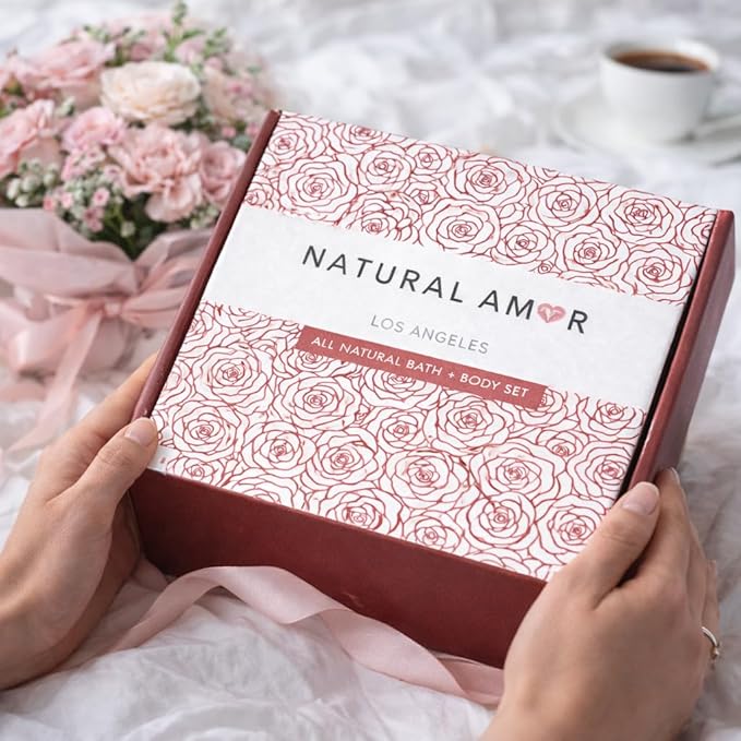 Natural Amor Relaxation Spa Gift Set for Women, 5 Piece Bath & Body Box with Candle, Hand Cream, Bath Bombs & Headband, Self Care Gift for Her