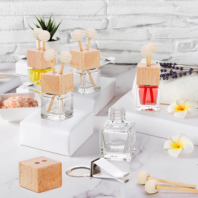 WRINGKIT 20 Pack Car Diffuser Bottles Empty, Essential Oil Diffuser Bottle with Vent Clip, Clear Glass Perfume Bottle, Wooden Cap Aromatherapy Car Air Freshener Diffuser for Auto Fragrance, Cars Decor