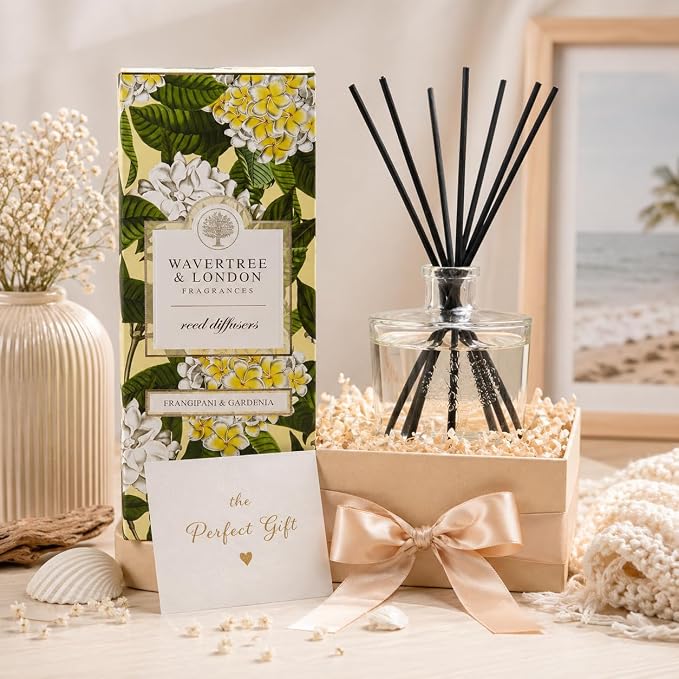 Wavertree & London Natural Frangipani & Gardenia Scented Reed Diffusers Set - Lasting Aromatherapy Air Freshener Diffuser with Sticks for Home & Office, 250ml Scented Diffuser with 6 Months Scent Life