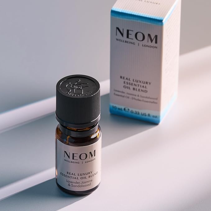 NEOM - Essential Oil Blend, 10ml | Lavender, Jasmine & Sandalwood | Aromatherapy Diffuser Oils with Calming Essential Oil Blend | 100% Natural Fragrances | Tranquil & Relax | Signature De-Stress Scent