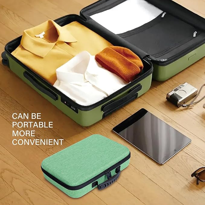 Essential Oils Carrying Case Holds 60 Bottles with Detachable Pad, Green