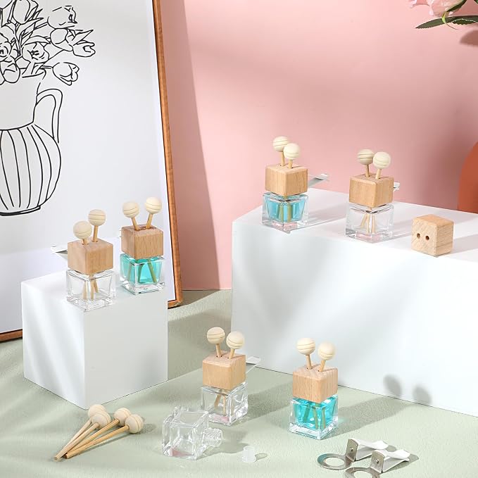 50 Pack Car Air Freshener Diffuser with Vent Clip, Clear Glass Perfume Bottle, Car Diffuser Bottles Empty Bulk for Essential Oil Perfume Glass Bottle with Wooden Caps Stick, for Auto Fragrance