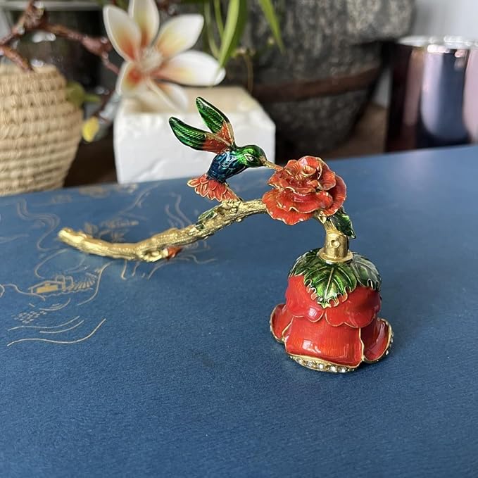 Candle Snuffer, Decorative Candle Extinguisher Snuffer with Long Handle, Vintage Metal Candle Tool for Putting Out Candle Flame Safely (Red)