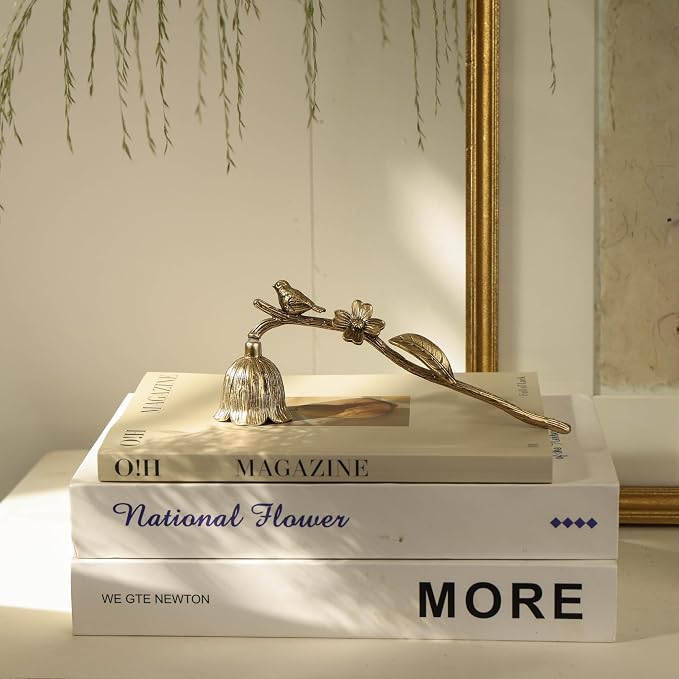 NIKKY HOME Gold Candle Snuffer, Vintage Candle Snuffer with Bird Flower, Elegant Candle Extinguisher Decorative Metal Wick Flame Snuffer Candle Accessory