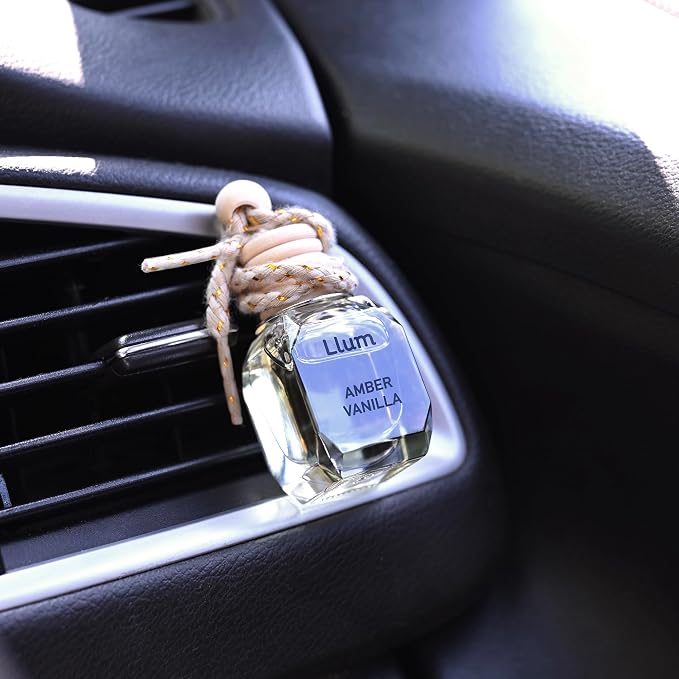 Llum Amber Vanilla Hanging Car Air Freshener – Luxury Automotive Perfume Diffuser 10ml (0.34 fl oz), Long-Lasting Fragrance, Alcohol-Free Non-Toxic Car Scent, Glass Bottle With Wood Cap & AC Vent Clip