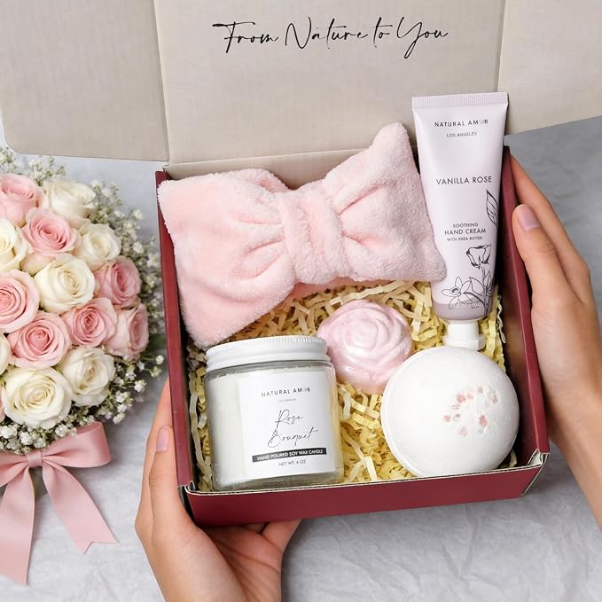 Natural Amor Relaxation Spa Gift Set for Women, 5 Piece Bath & Body Box with Candle, Hand Cream, Bath Bombs & Headband, Self Care Gift for Her