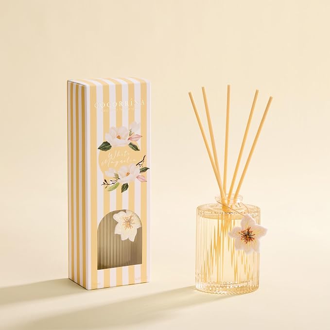 COCORRÍNA Reed Diffuser, White Magnolia Scent Oil Diffuser, 6.09 fl oz, 8 Reeds, Long-Lasting Home Fragrance, Bathroom Bedroom Shelf Decor & Gifts