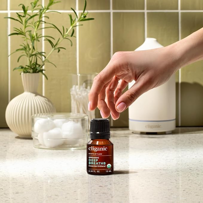 Cliganic Organic Essential Oil Sleep Surrender Blend - Dose of Dreamland (Packaging May Vary)