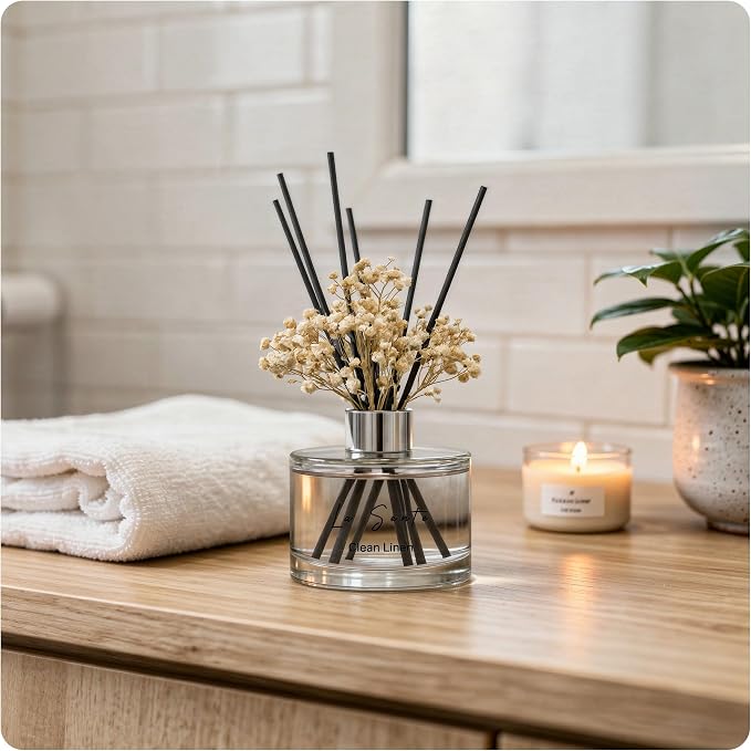 Reed Diffuser Set (6.7fl oz), Natural Clean Linen Essential Oil Fragrance with Glass Bottle, Black Rattan Sticks & Preserved Flowers, Up to 120 Days Lasting Fragrance for Home & Office
