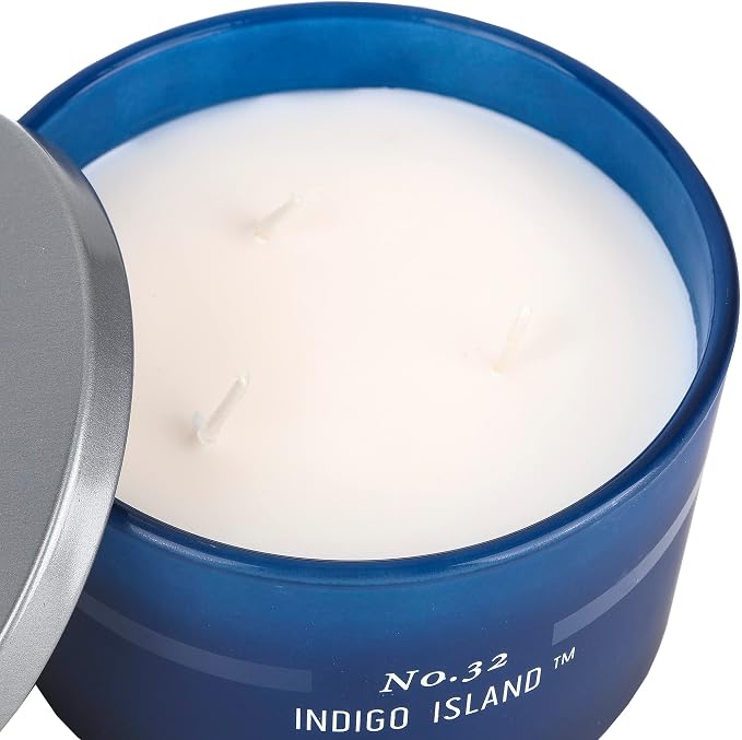 No. 32 Indigo Island Jar Candle, 15 Ounces