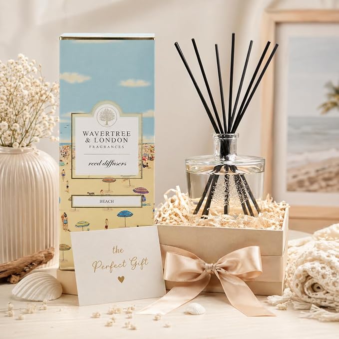 Wavertree & London Natural Beach Scented Reed Diffusers Set - Long Lasting Aromatherapy Air Freshener Diffuser with Sticks for Home & Office | 250ml Scented Diffuser with 6 Months Scent Life