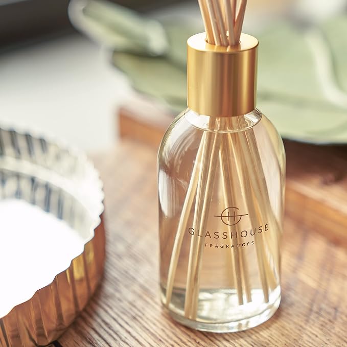 Glasshouse Fragrances Passion in Positano Reed Diffuser, Home Fragrance & Perfume Scented Room Decor, Natural & Oil Free, Verbena & Basil, 8.5 Oz (250mL)