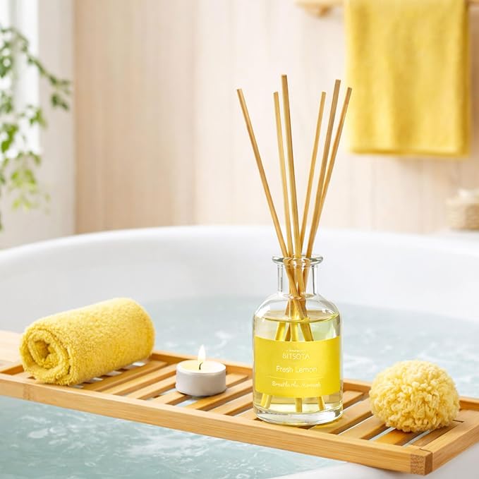 Natural Reed Diffuser Set, Fresh Lemon 3.52 oz (100ml) Scented Diffuser with Sticks Home Fragrance Reed Diffuser for Bathroom Shelf Decor, Ideal Gift for Woman
