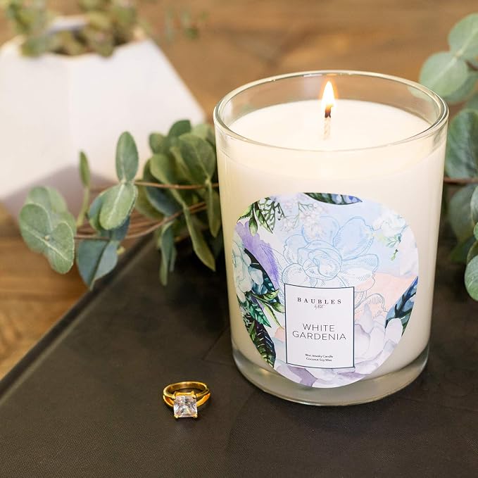 Kate Bissett Baubles White Gardenia Scented Premium Candle and Jewelry with Surprise Ring Inside | 18 oz Large Candle | Made in USA | Parrafin Free | Size 05