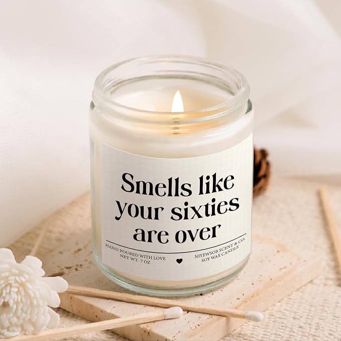Niyewsor 70th Birthday Gifts for Women Men, Seventy Birthday Candle, 1956 70th Birthday Decorations for Women Men, 70 Year Old Bday Gifts for Friends, Sister, Mom, Dad, Handmade, 7oz