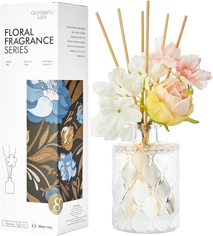 Creamy Vanilla Reéd Diffuser, Milky Coconut, 6.7 oz Flower Diffuser with Sticks, Modern Farmhouse Decor, Bathroom & Office Decor, Room Freshener