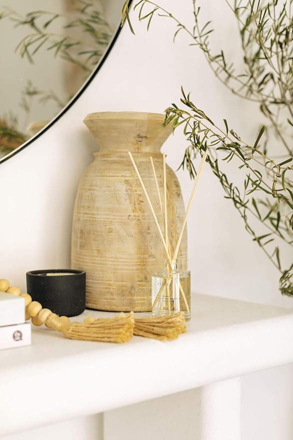 Brooklyn Candle Studio Reed Scent Diffuser - Italia - Relaxing Oil Diffuser, Cardamom, Vanilla & Orange Blossom Fragrance, 8 Rattan Diffuser Reeds, Clean Ingredients - 4.4oz