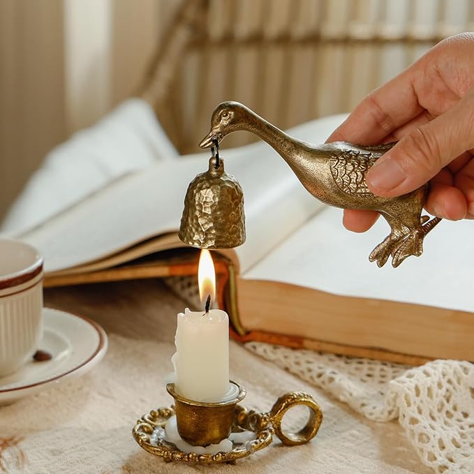 NIKKY HOME Gold Candle Snuffer, Vintage Duck Decor Candle Extinguisher, Decorative Metal Wick Flame Snuffer Accessory