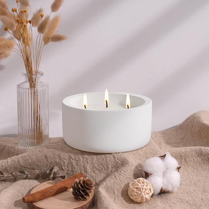 Viyffo 20oz Large White Scented Candle for Women – Vanilla Dreamscape, 3 Wick Non Toxic Soy Candle, Matte Ceramic Jar, Luxury Home Fragrance, Elegant Room Decor & Premium Gift