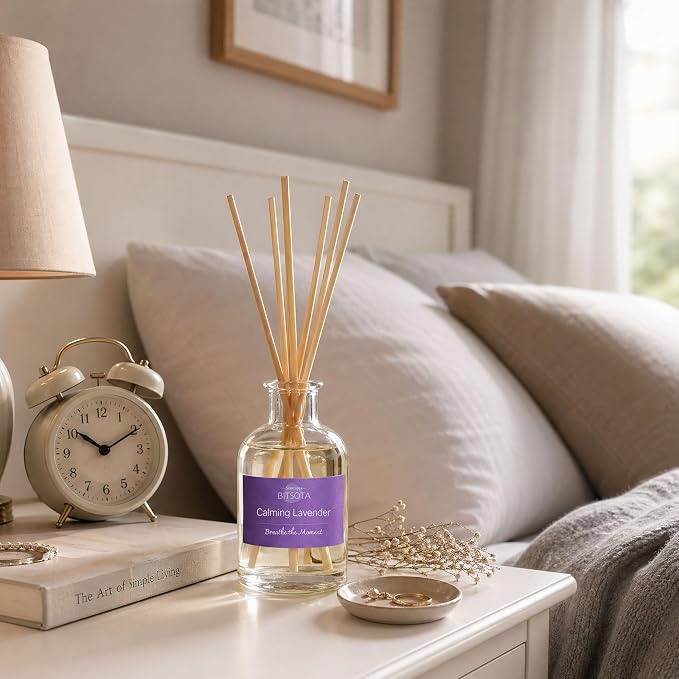 Natural Reed Diffuser Set, Calming Lavender 3.52 oz (100ml) Scented Diffuser with Sticks Home Fragrance Reed Diffuser for Bathroom Shelf Decor, Ideal Gift for Woman