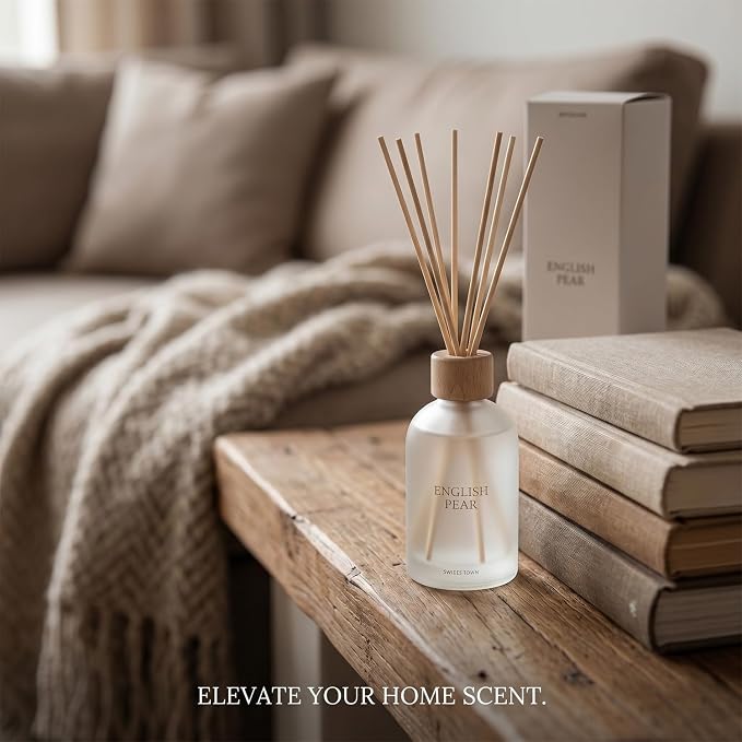 Reed Diffuser Set 6.7 oz Scented Oil Diffuser with 6 Fiber Sticks, Long Lasting Home Fragrance for Bathroom Shelf Decor, Living Room, Office Aromatherapy Gift 01 (English PEAR)