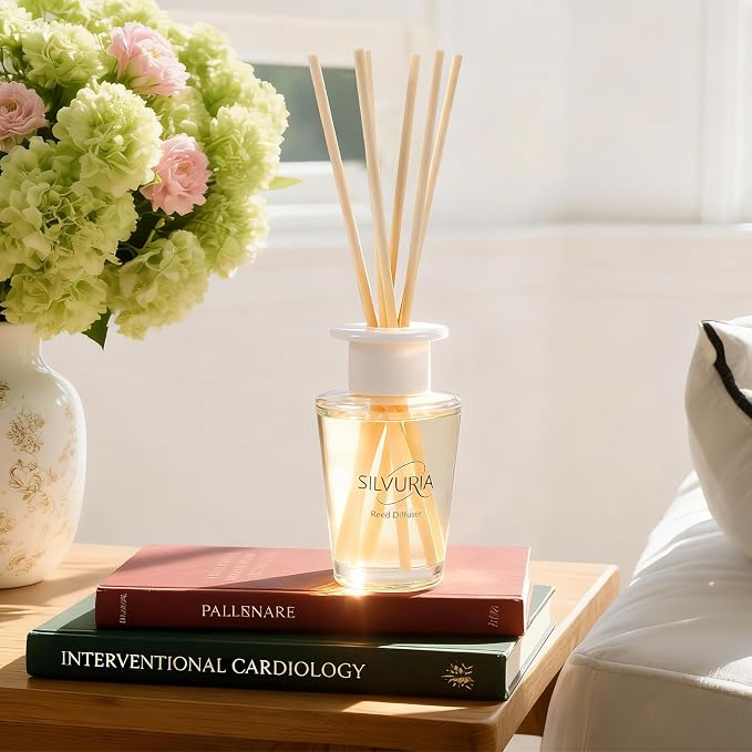 Lavender Vanilla Reed Diffuser Set,100ml(3.38oz) Essential Oil Diffuser with 6 Sticks,Home Fragrance for Bedroom,Living Room,Bathroom,Perfect Home Decor Gift