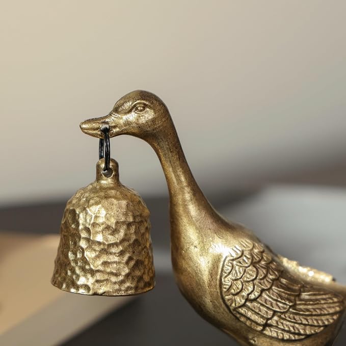 NIKKY HOME Gold Candle Snuffer, Vintage Duck Decor Candle Extinguisher, Decorative Metal Wick Flame Snuffer Accessory