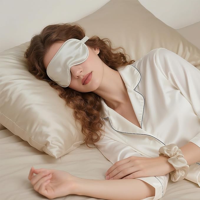 Vegan Silk Sleep Set – Satin Pillowcase, Eye Mask & Large Scrunchie for Hair and Skin – Frizz Free Beauty Sleep & Self Care Night Routine – Champagne